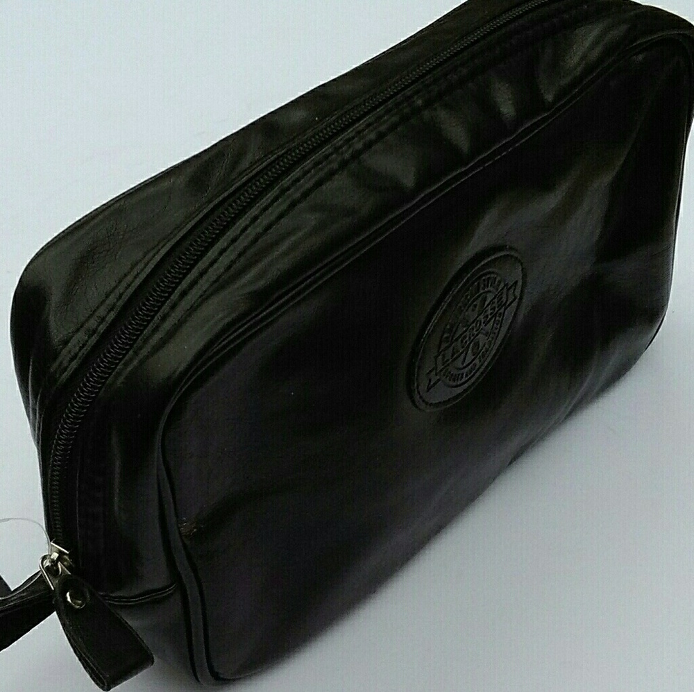 Lacrosse Shaving Bag